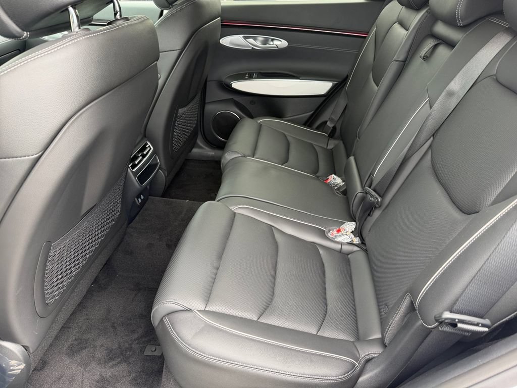 New 2026 Genesis GV70 2.5T Advanced AWD/4WD image 14