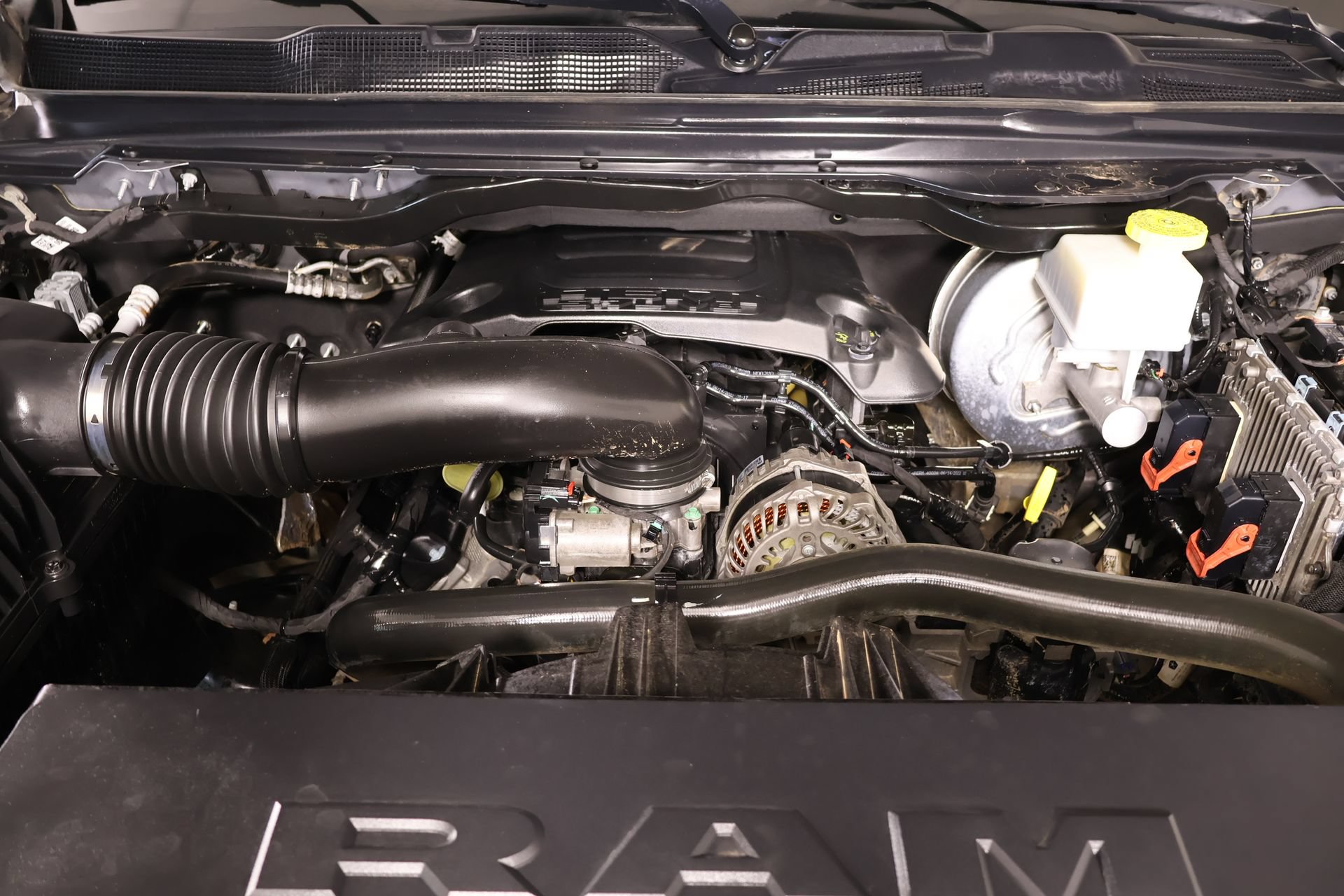 Used 2022 RAM 1500 Laramie AWD/4WD image 20
