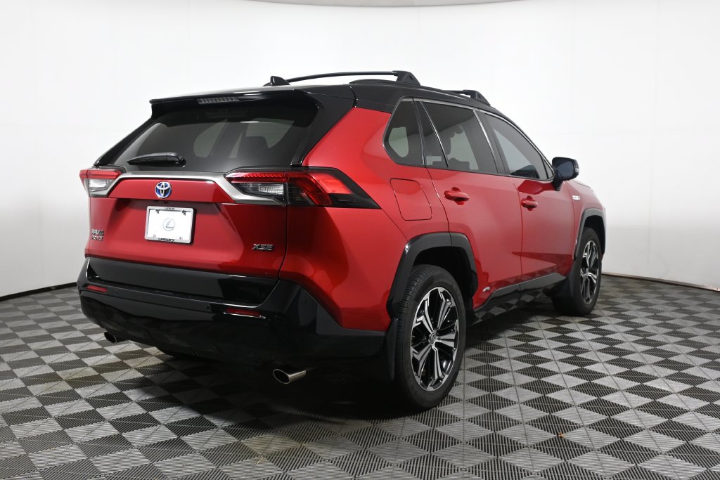 Used 2024 Toyota RAV4 XSE w/ Premium Package AWD/4WD image 7