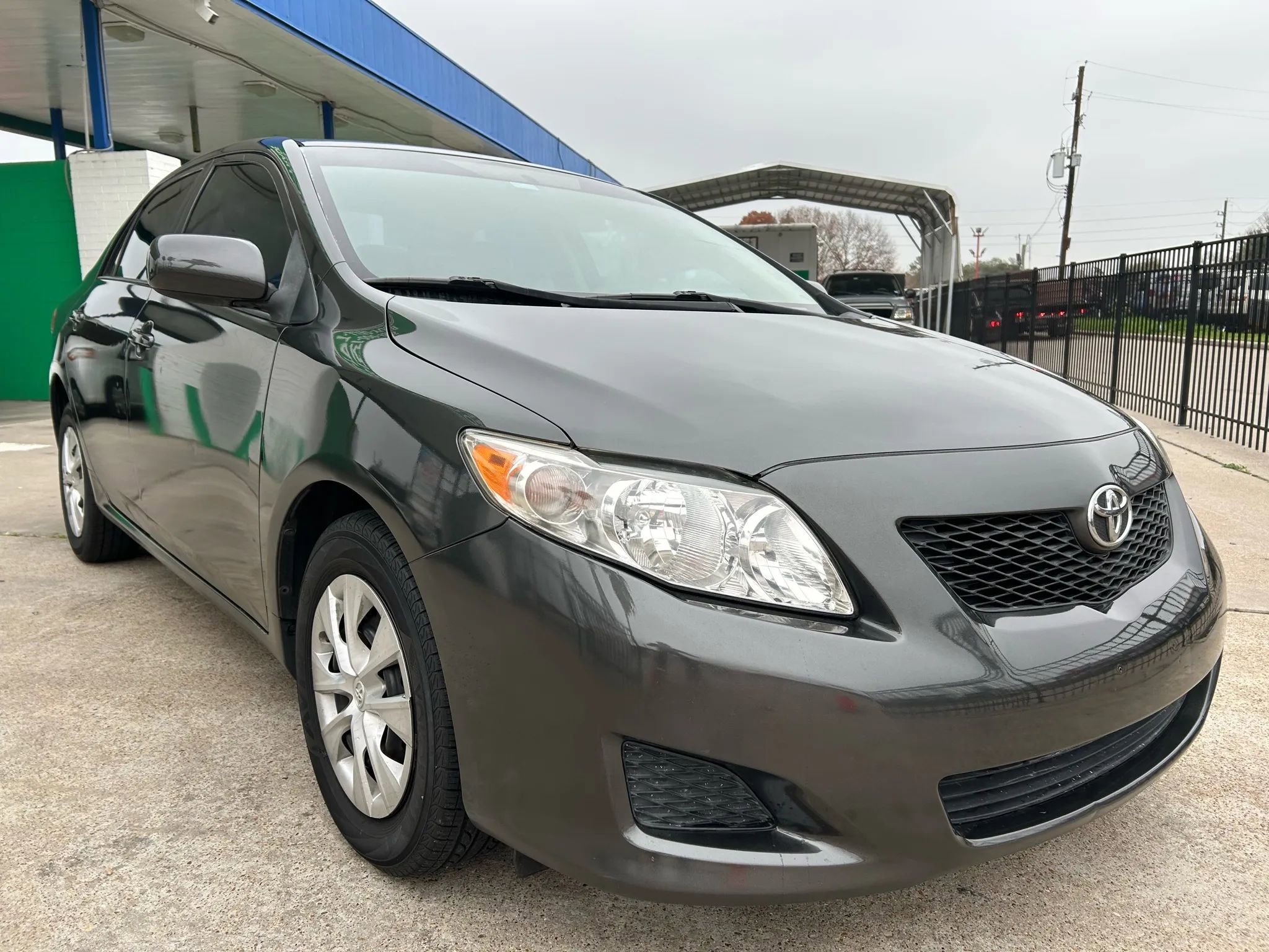 Used 2010 Toyota Corolla LE FWD image 8