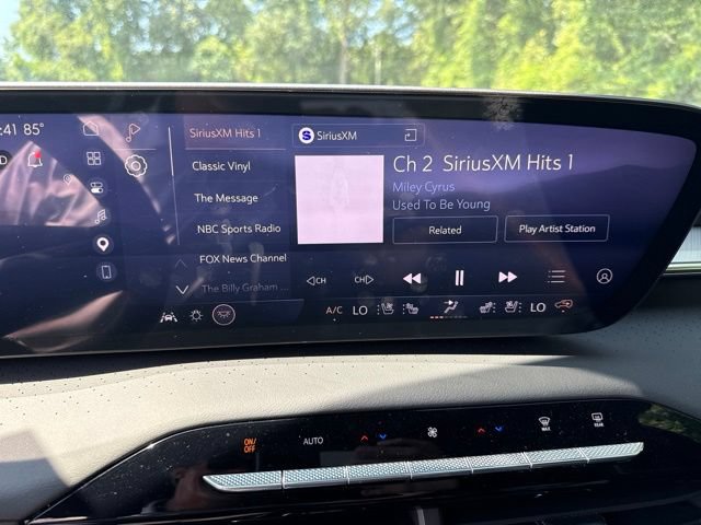 Used 2026 Buick Enclave Avenir w/ Super Cruise Package FWD image 17