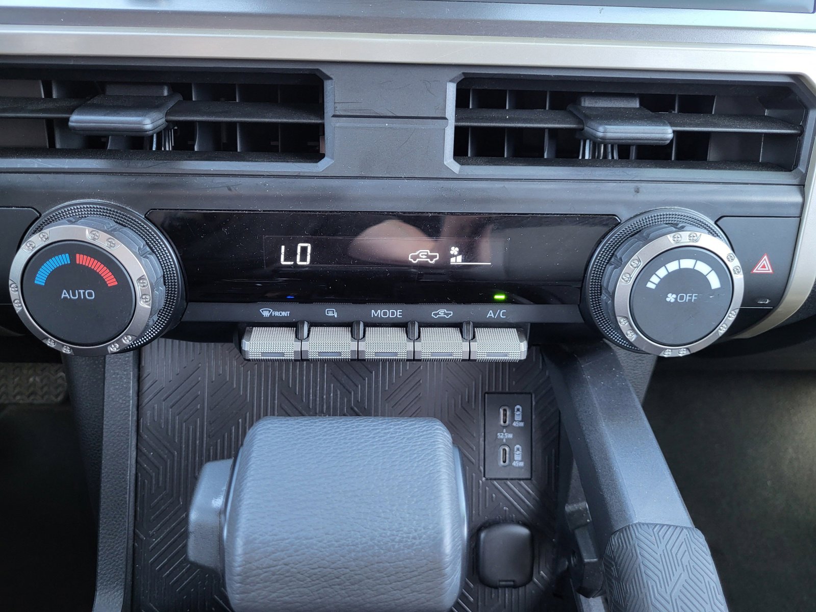 Certified 2025 Toyota Tacoma TRD Off-Road image 20