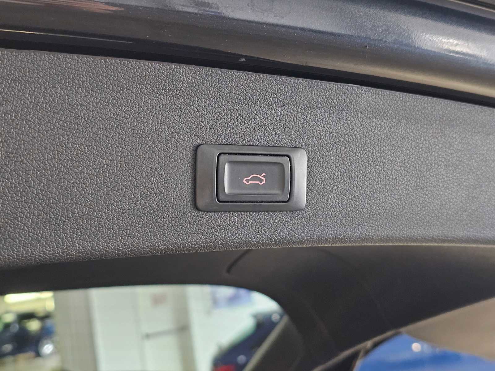 Used 2013 Audi Q5 3.0T Premium Plus w/ Audi MMI Navigation Plus Pkg AWD/4WD image 18