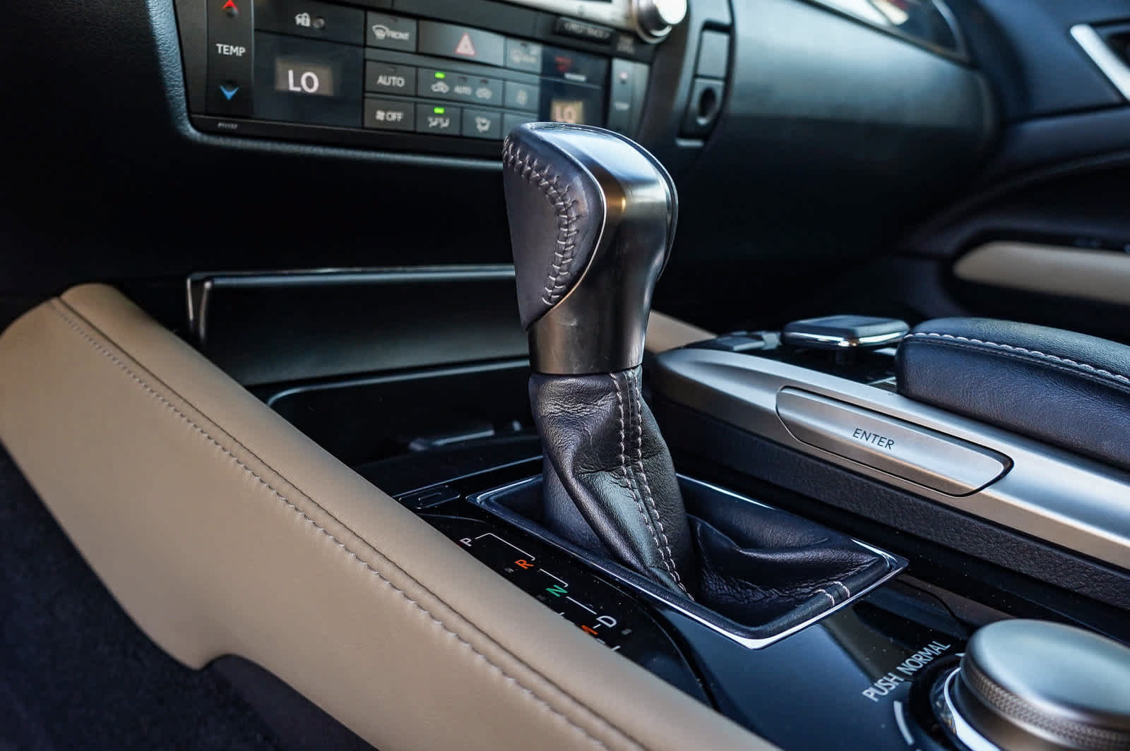 Used 2016 Lexus GS 200t RWD image 30