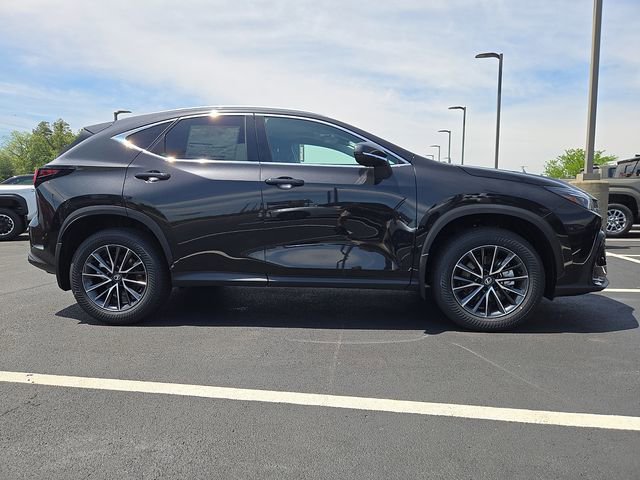 New 2026 Lexus NX 350 AWD image 2