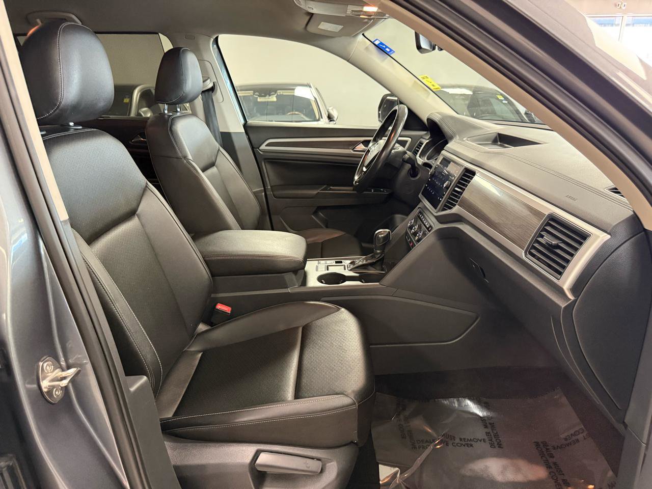 Used 2018 Volkswagen Atlas SE image 24