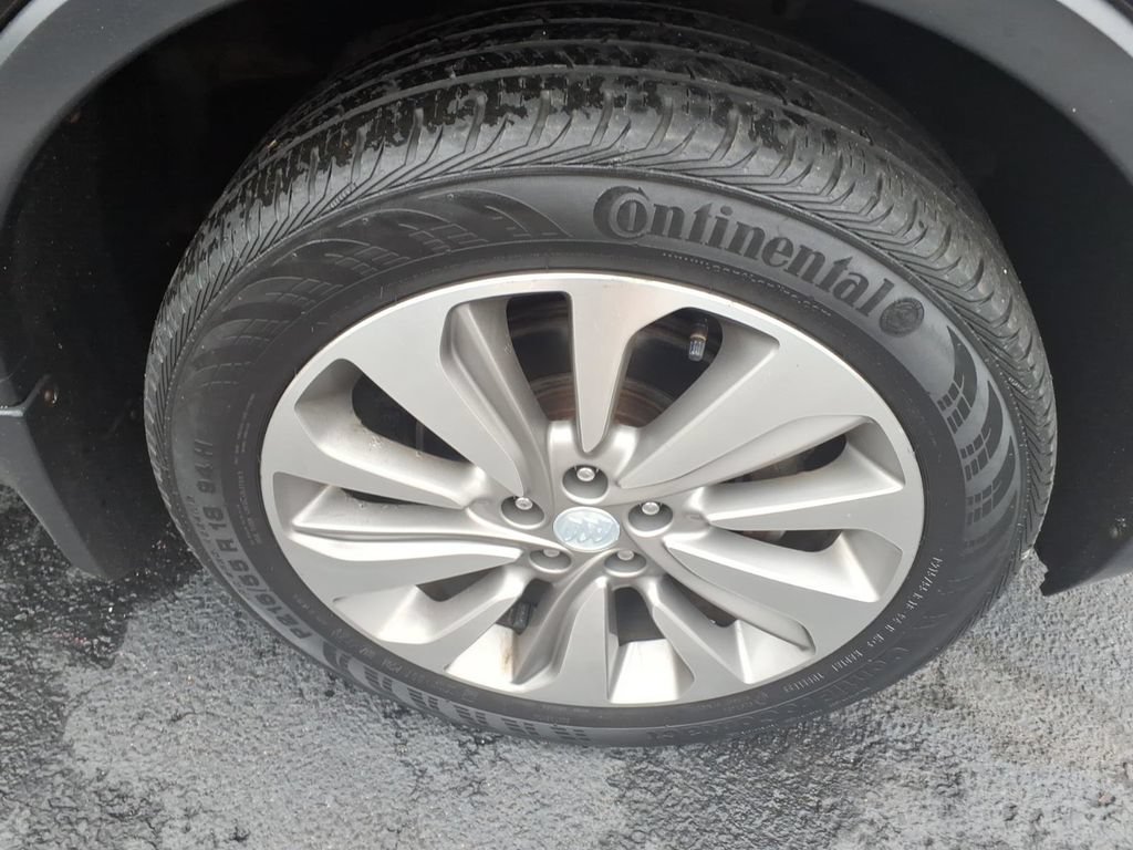 Used 2019 Buick Encore Preferred AWD/4WD image 9