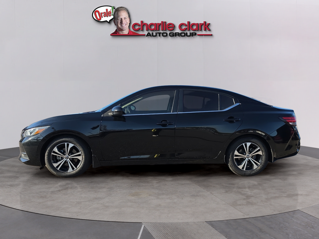 Used 2022 Nissan Sentra SV FWD image 2