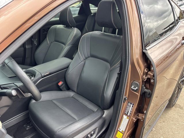 Used 2024 Toyota Crown Platinum AWD/4WD image 19