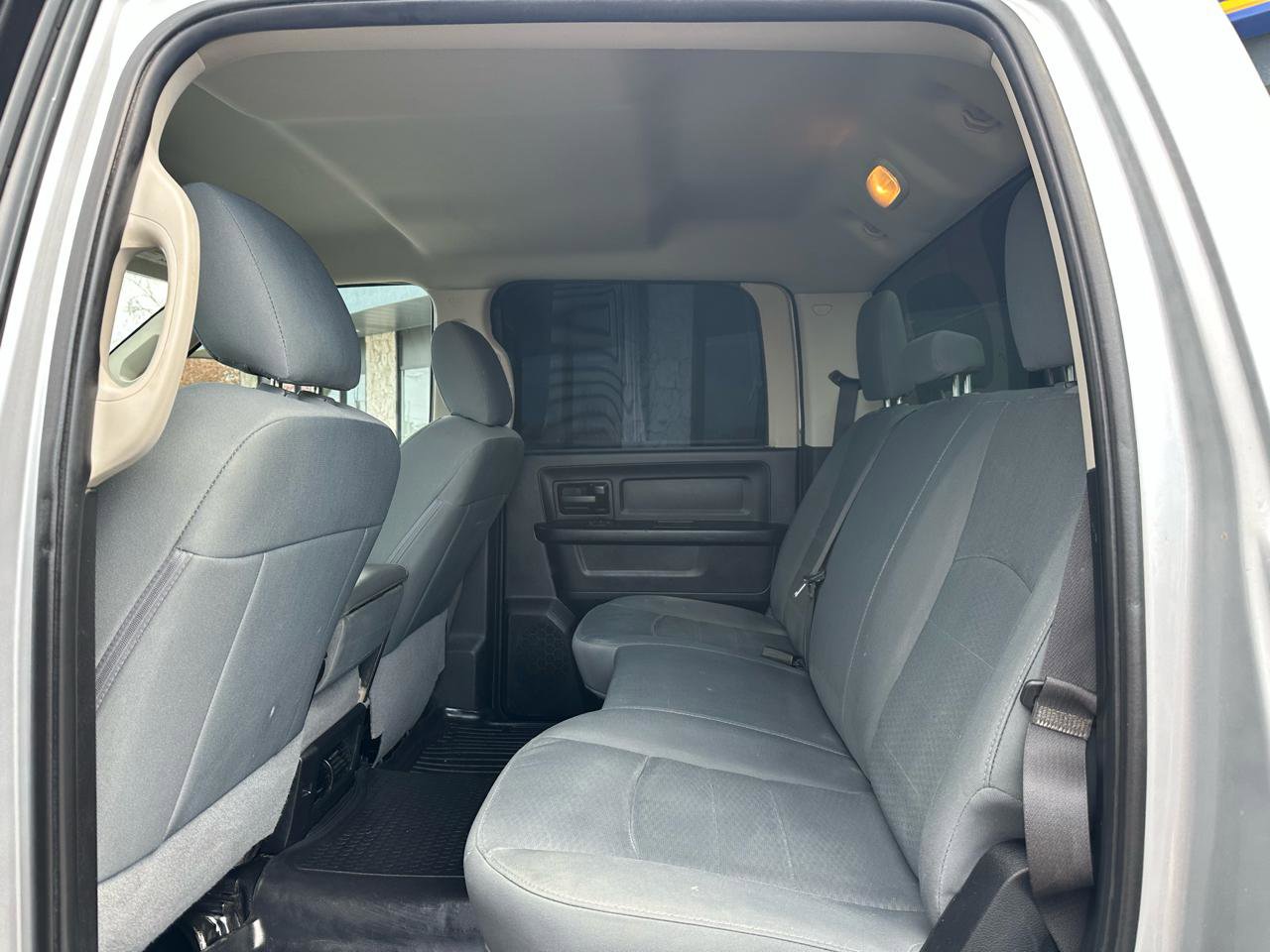 Used 2018 RAM 3500 Tradesman w/ Popular Equipment Group image 14