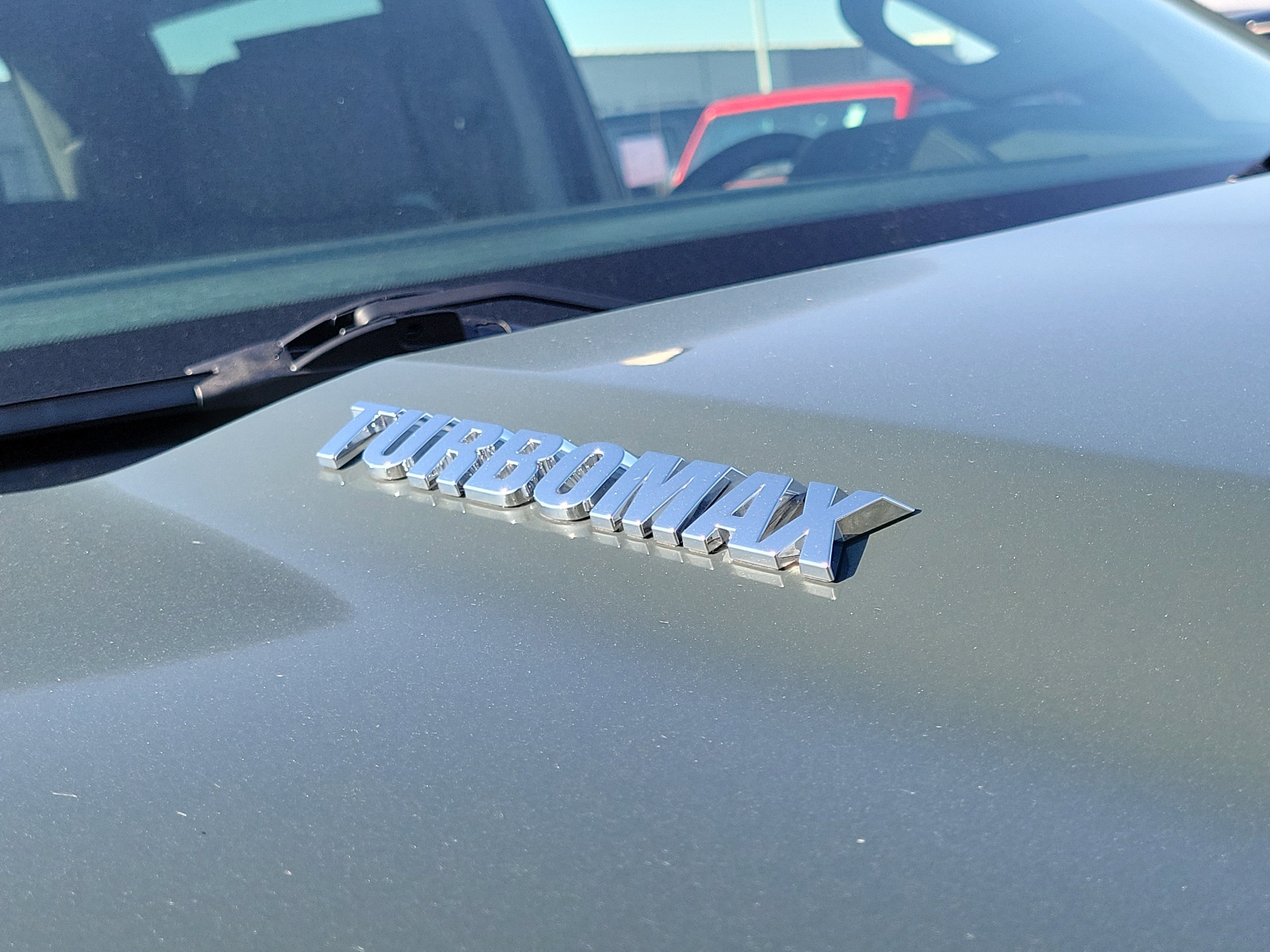 Used 2025 Chevrolet Silverado 1500 LT image 6