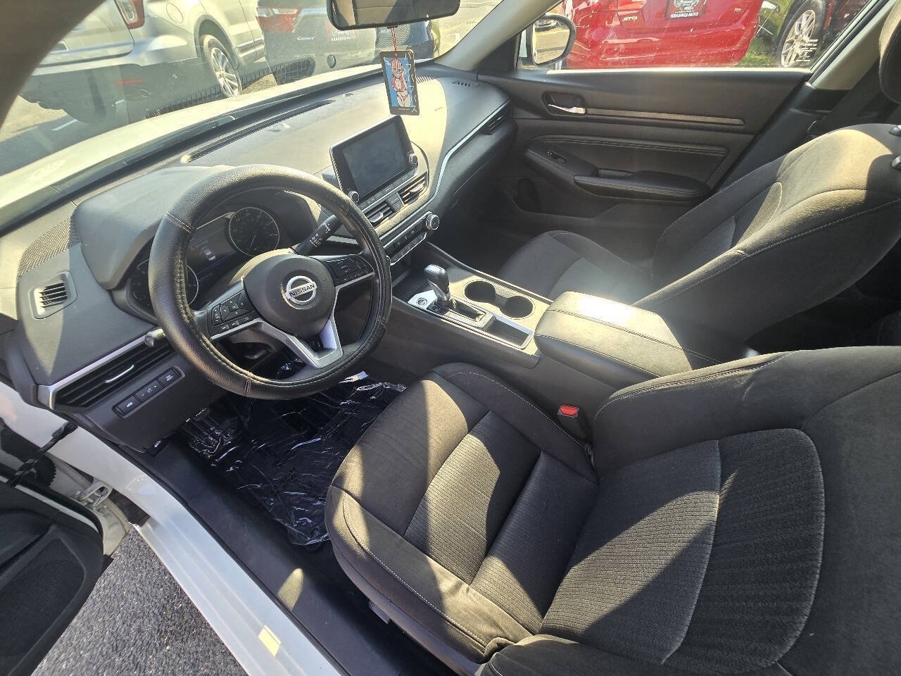 Used 2020 Nissan Altima 2.5 S FWD image 19