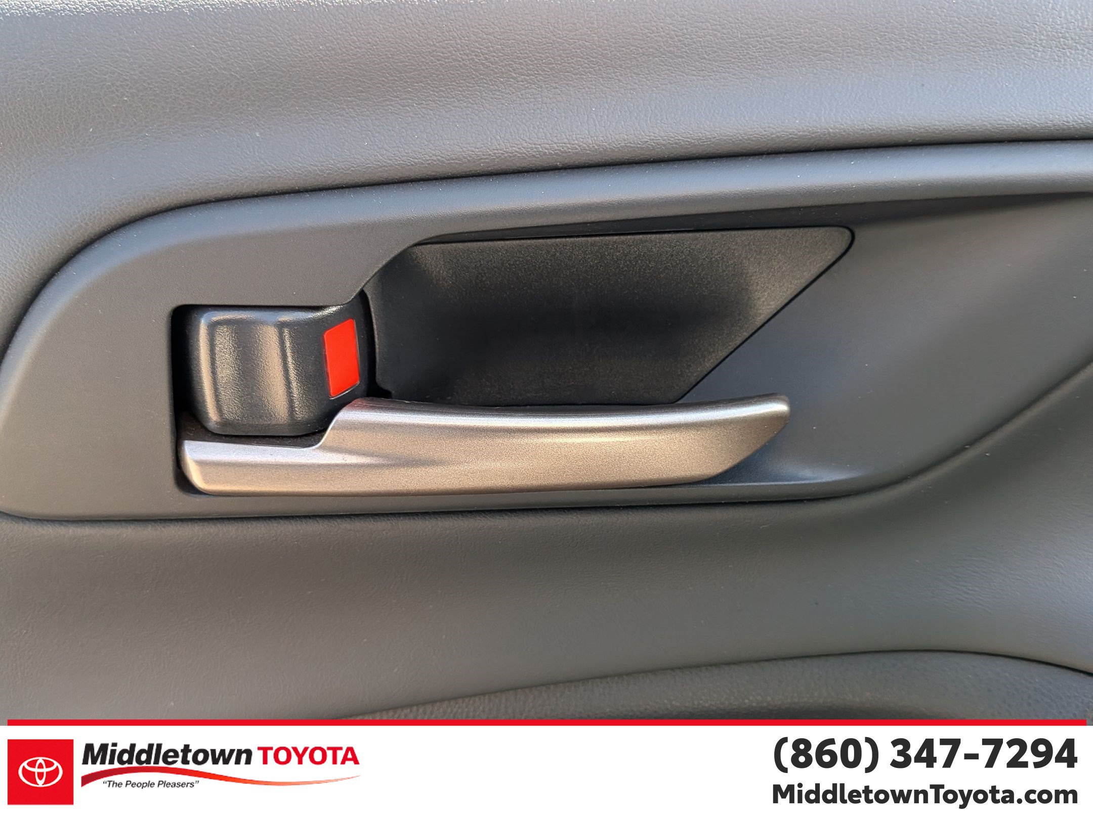 Certified 2025 Toyota Crown AWD/4WD image 10