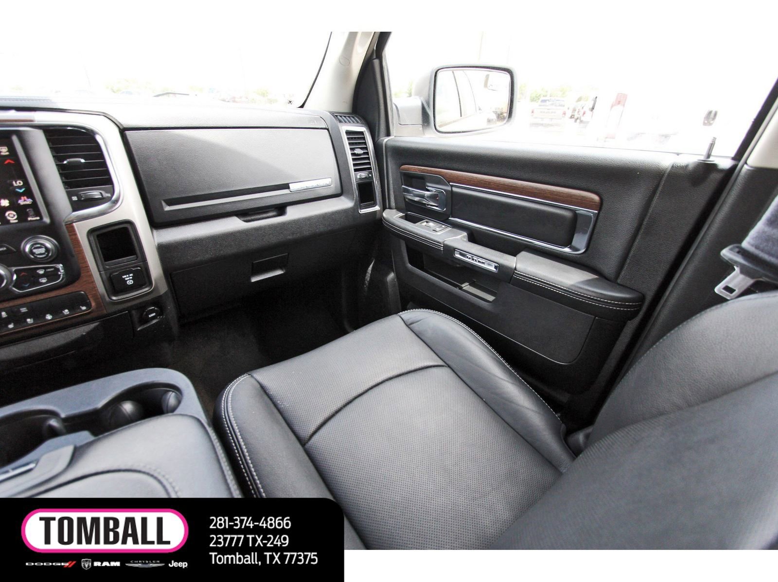 Used 2017 RAM 1500 Laramie AWD/4WD image 11