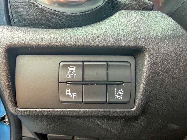 Used 2018 MAZDA MX-5 Miata RF Grand Touring RWD image 10