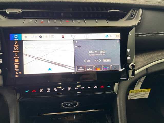 New 2026 Jeep Grand Cherokee Altitude AWD/4WD image 6