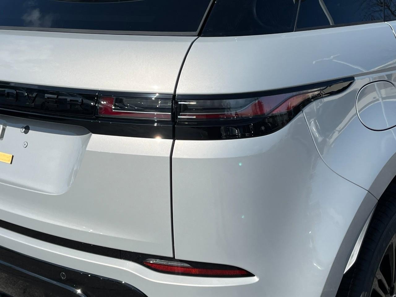 New 2026 Land Rover Range Rover Evoque Dynamic SE image 35