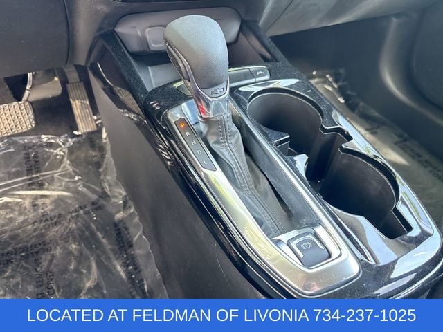 Used 2024 Chevrolet Trax LT w/ Driver Confidence Package FWD image 15