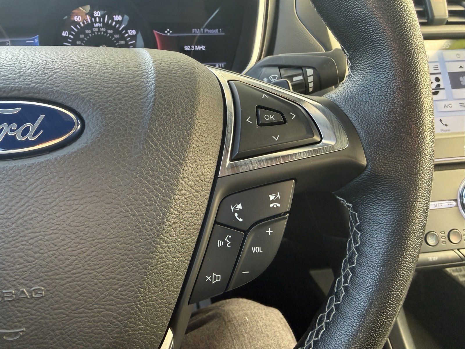 Used 2017 Ford Fusion Sport w/ Equipment Group 401A image 23