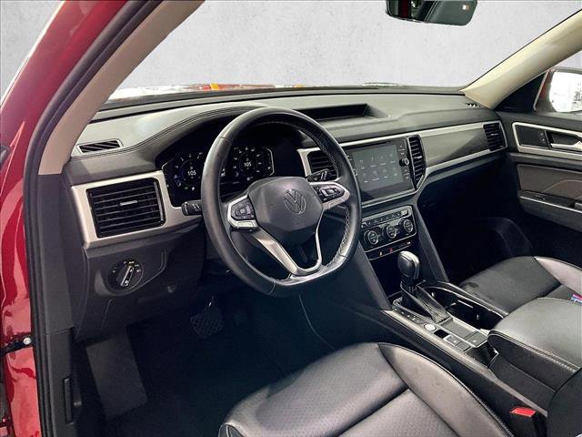 Used 2022 Volkswagen Atlas SE w/ Panoramic Sunroof Package FWD image 14
