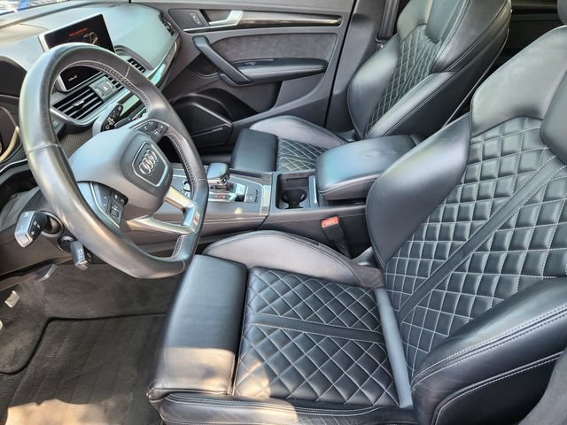 Used 2020 Audi SQ5 Premium Plus w/ Premium Plus Package AWD/4WD image 12