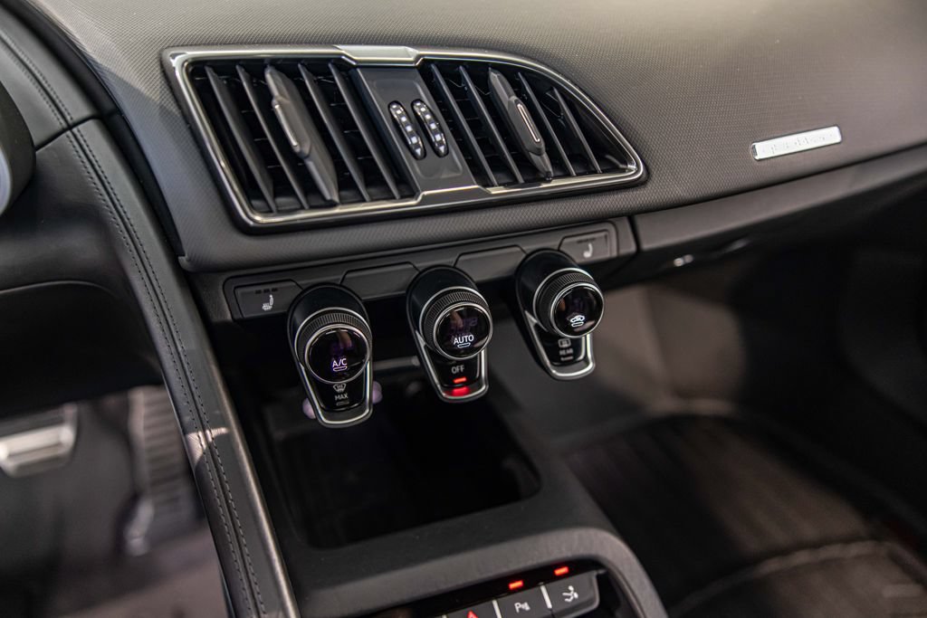 Used 2020 Audi R8 V10 AWD/4WD image 26