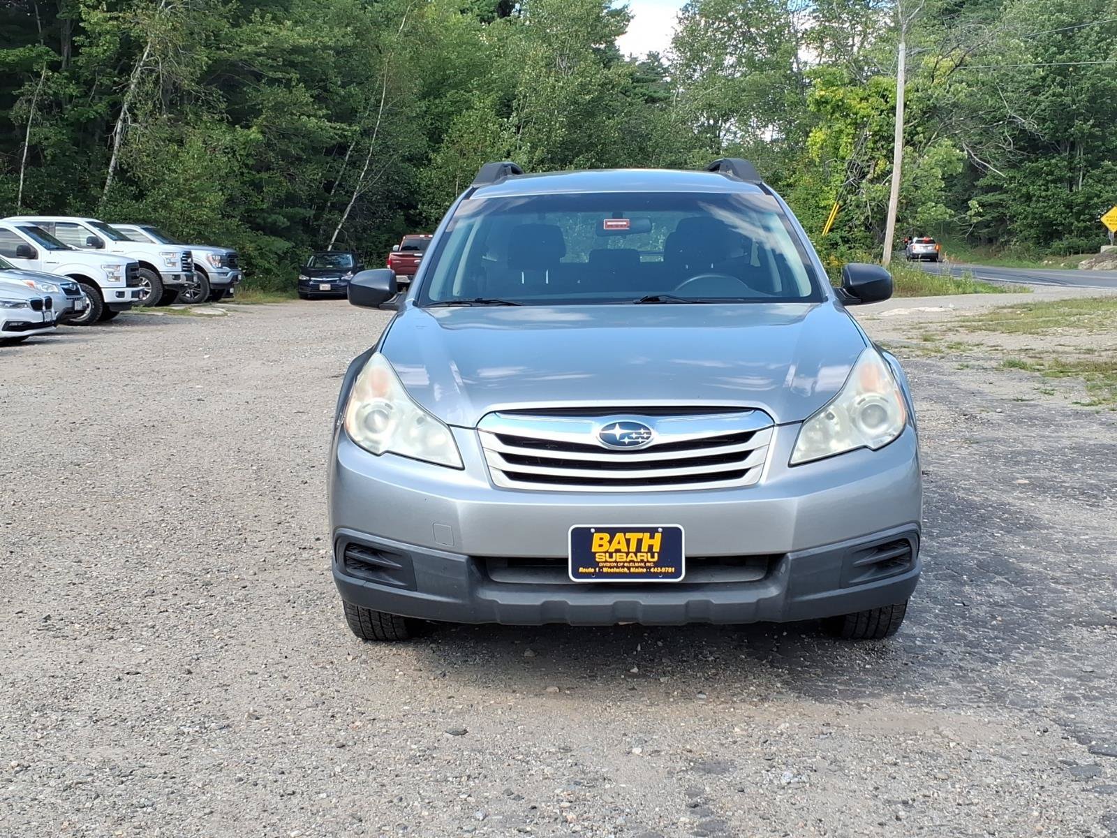 Used 2011 Subaru Outback 2.5i AWD/4WD image 3