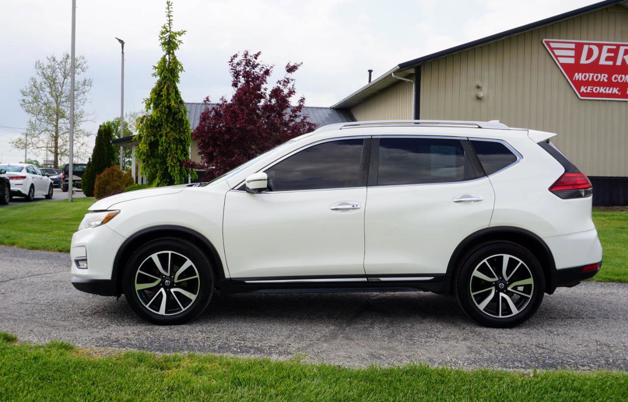 Used 2017 Nissan Rogue SL w/ SL Premium Package AWD/4WD image 27