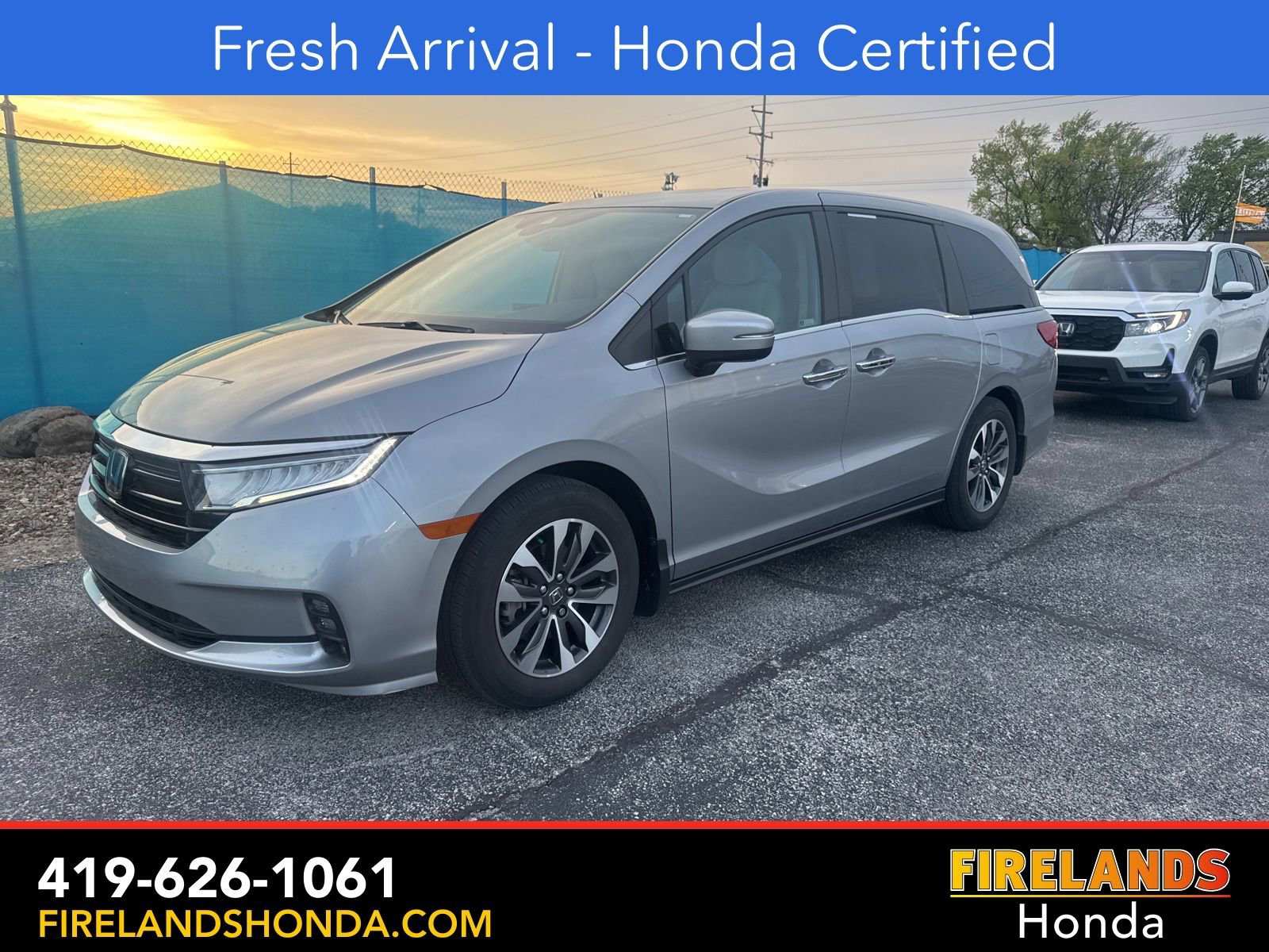 Used 2023 Honda Odyssey EX-L image 2
