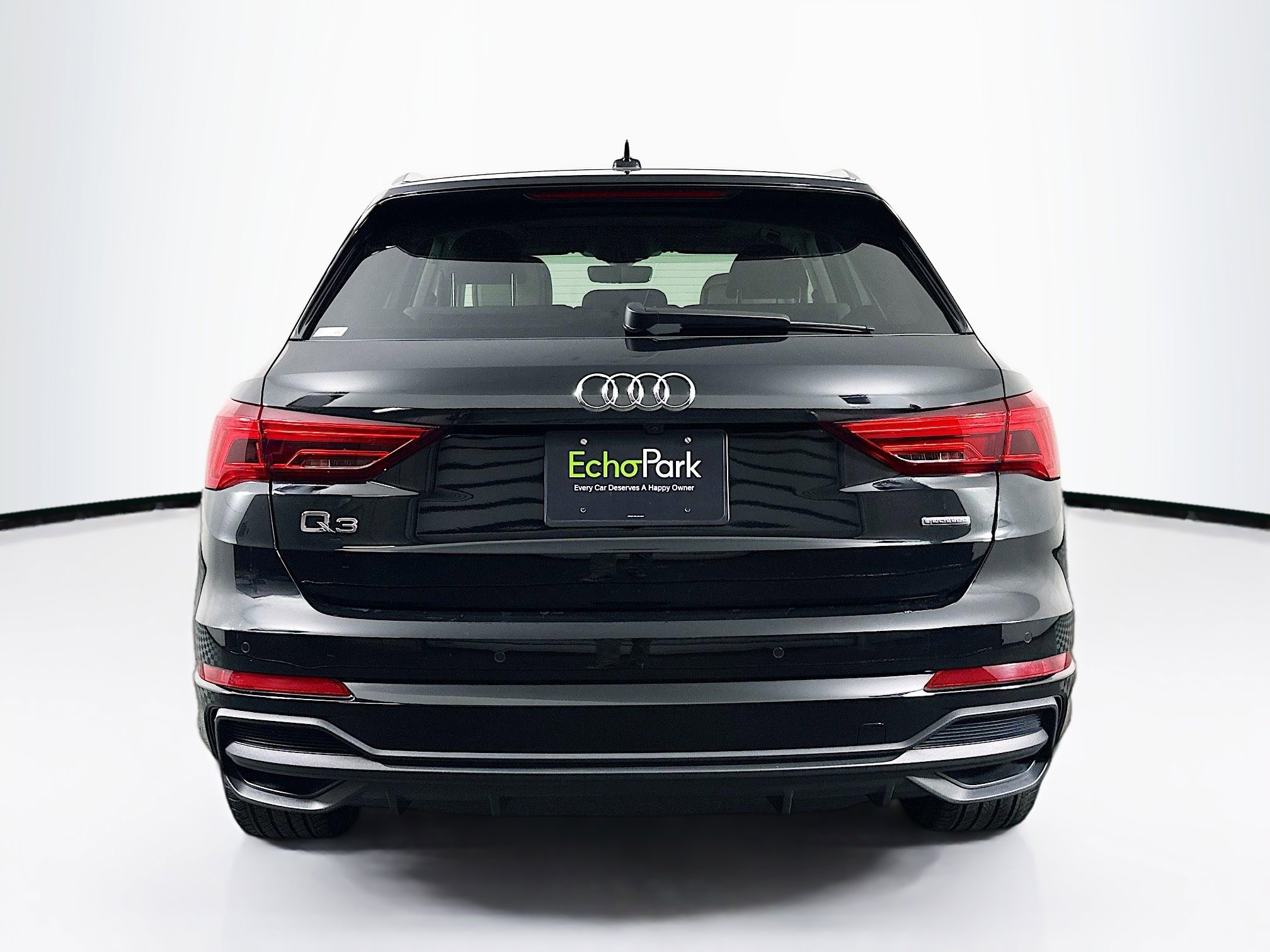 Used 2024 Audi Q3 2.0T Premium Plus w/ Premium Plus Package AWD/4WD image 7
