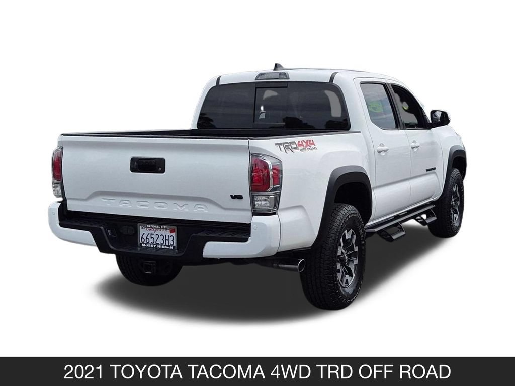 Used 2021 Toyota Tacoma TRD Off-Road w/ Technology Package AWD/4WD image 9