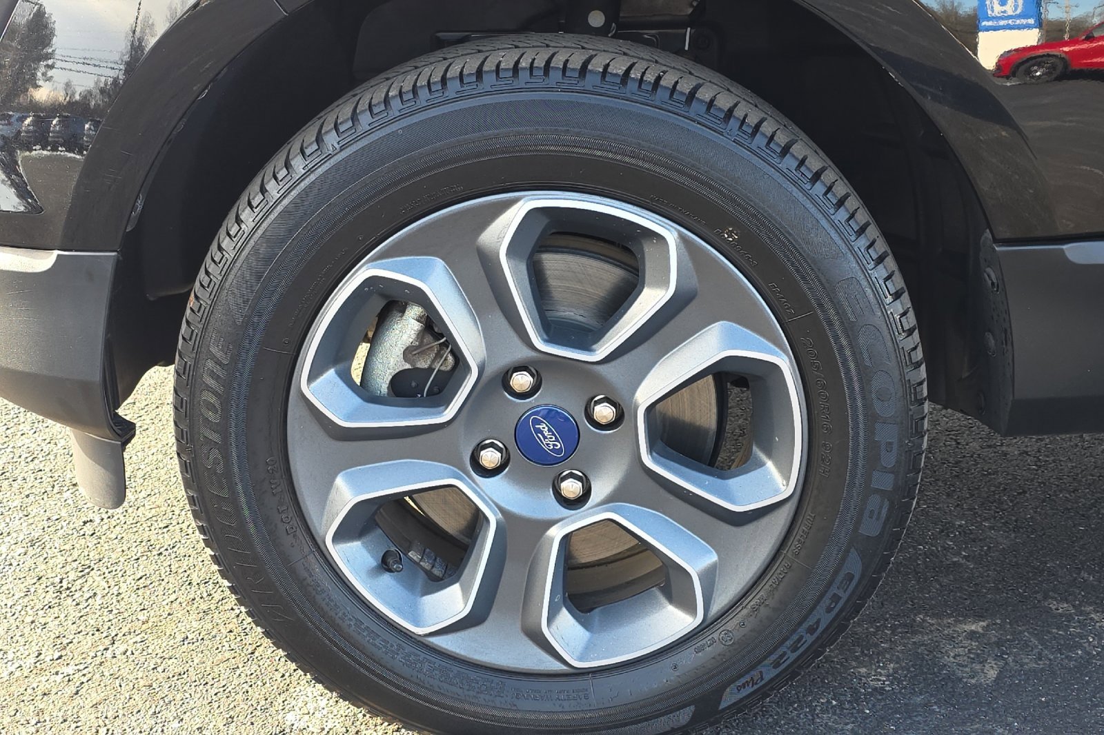 Used 2020 Ford EcoSport S image 24