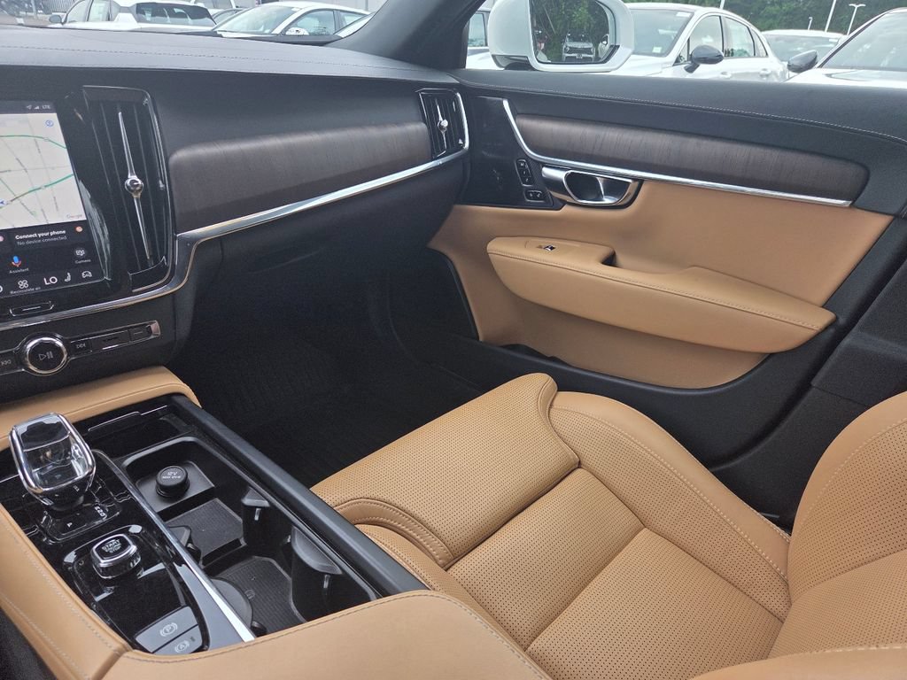 Used 2023 Volvo S90 B6 Ultimate w/ Protection Package AWD/4WD image 16