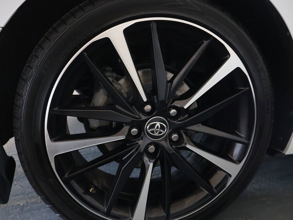 Used 2020 Toyota Camry XSE w/ Carpet Mat Package FWD image 30