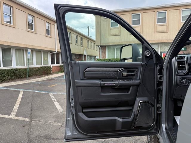 New 2026 RAM 2500 Limited AWD/4WD image 22