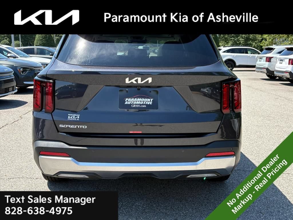 New 2026 Kia Sorento S w/ S Panoramic Sunroof Package FWD image 5