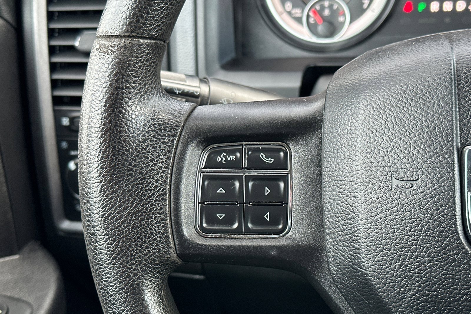 Used 2016 RAM 1500 Express image 24