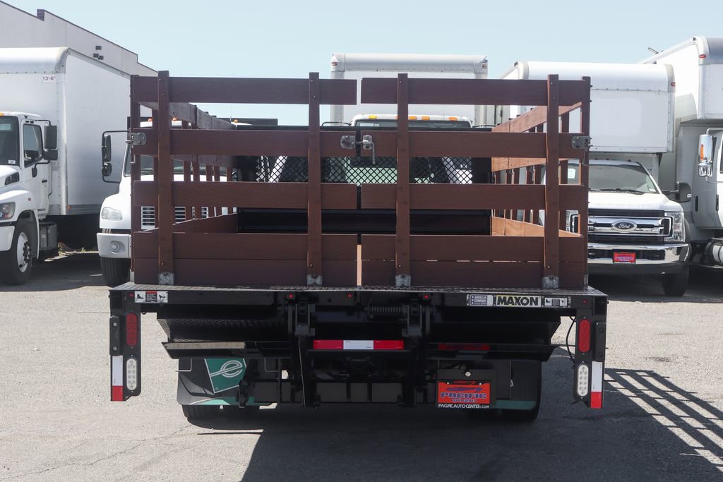 Used 2021 Ford F550 XLT image 7