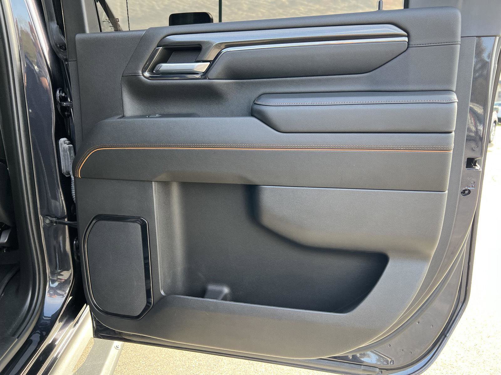 Used 2024 GMC Sierra 2500 AT4 w/ AT4 Preferred Package image 20