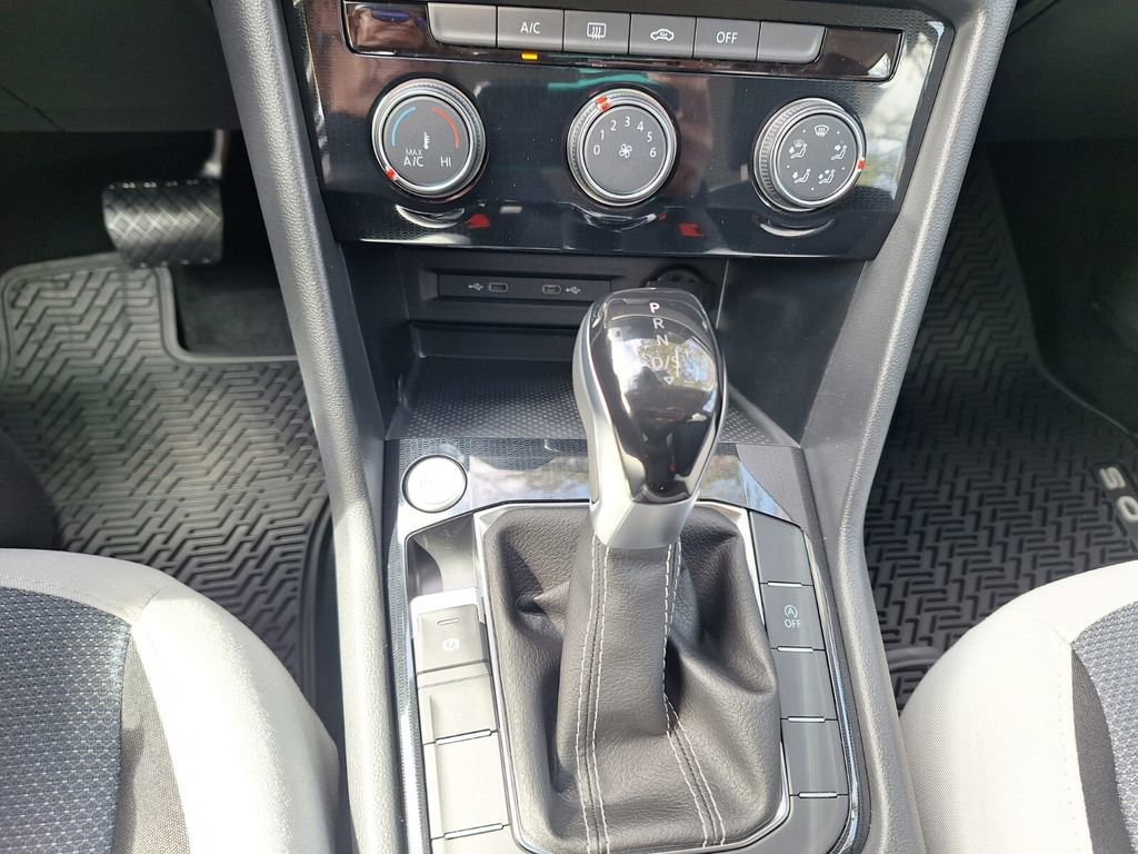 New 2026 Volkswagen Taos S image 15