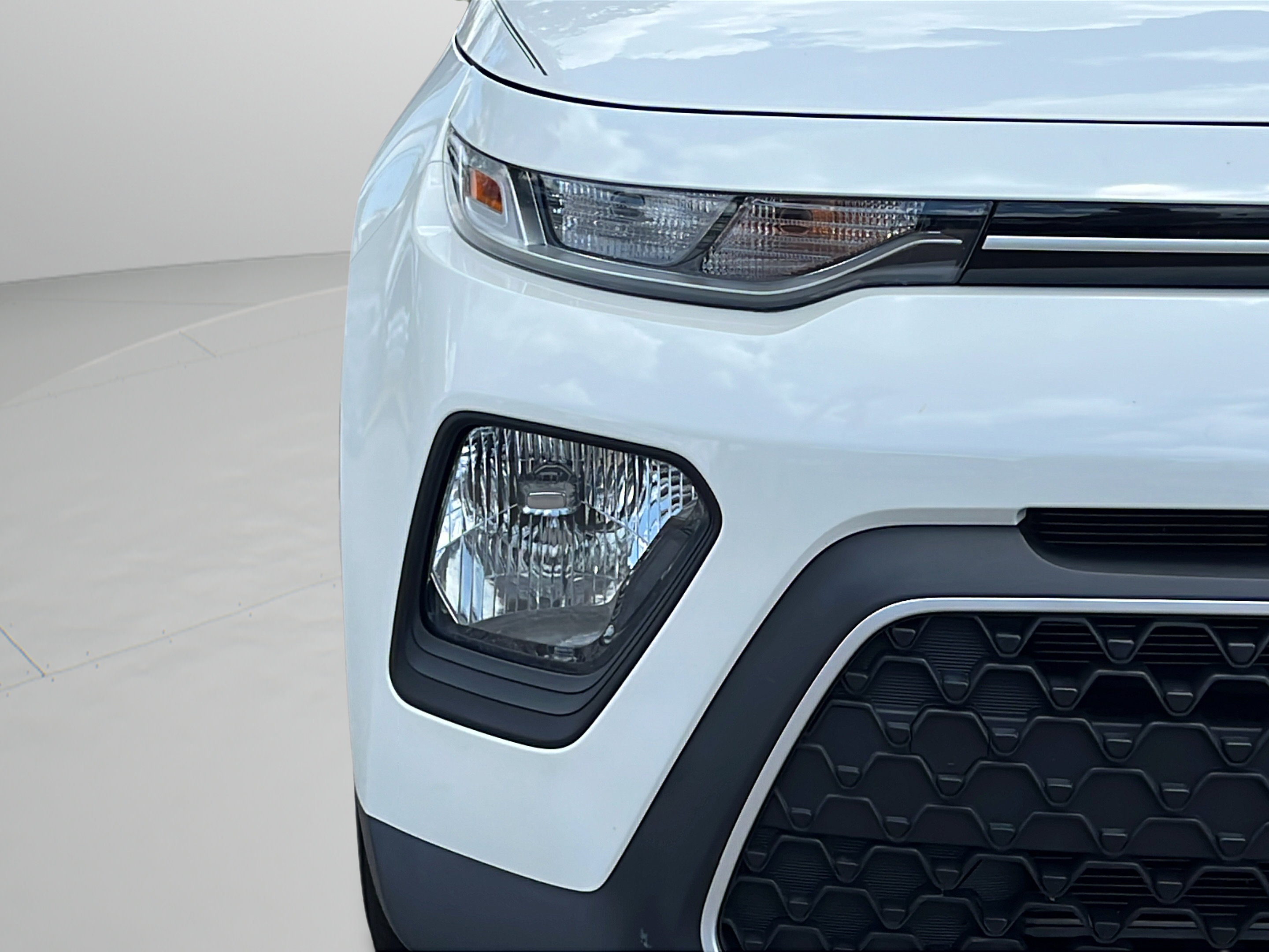 Used 2020 Kia Soul LX FWD image 9