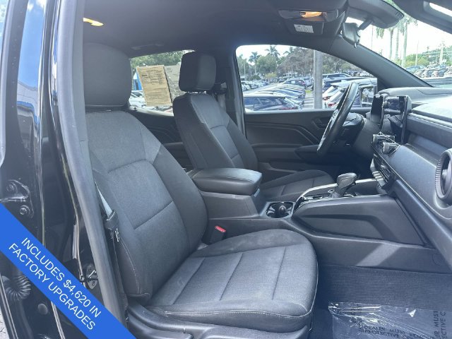Used 2023 Chevrolet Colorado Trail Boss AWD/4WD image 28