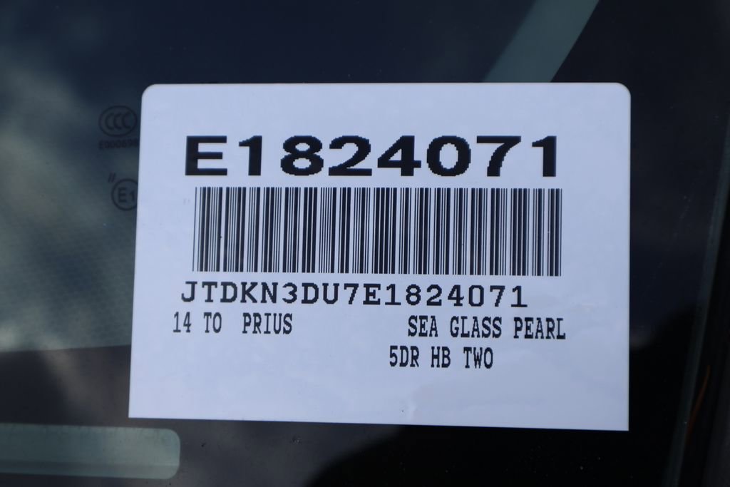 Used 2014 Toyota Prius Two FWD image 6
