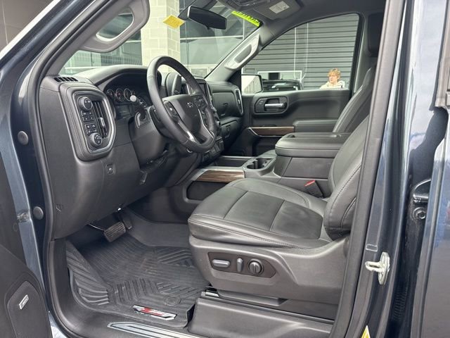 Used 2021 Chevrolet Silverado 1500 LT Trail Boss w/ LT Trail Boss Premium Package image 11