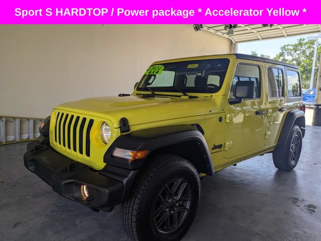 Used 2024 Jeep Wrangler Unlimited Sport AWD/4WD image 8