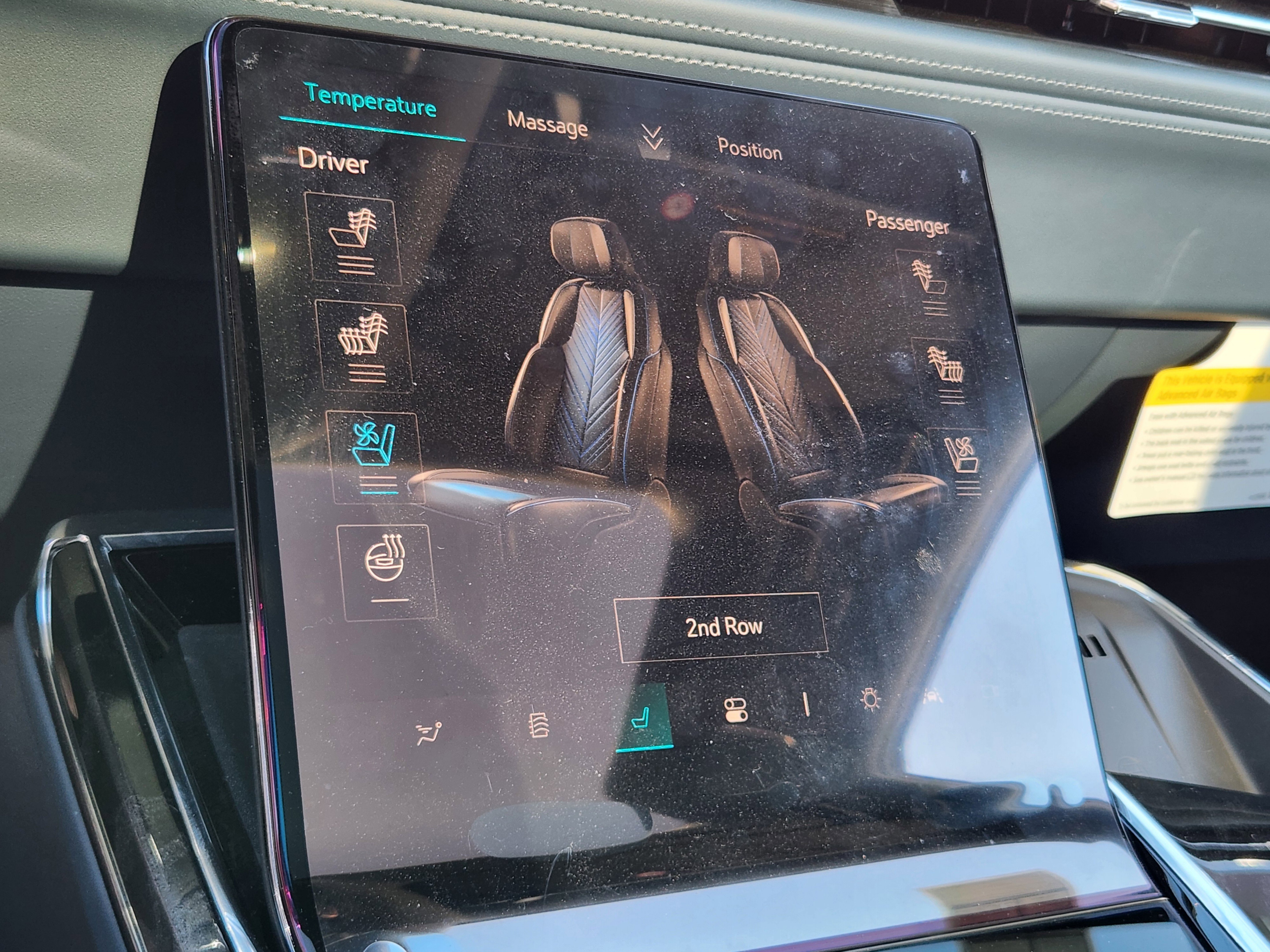 New 2025 Cadillac Escalade IQ Luxury 2 AWD/4WD image 30