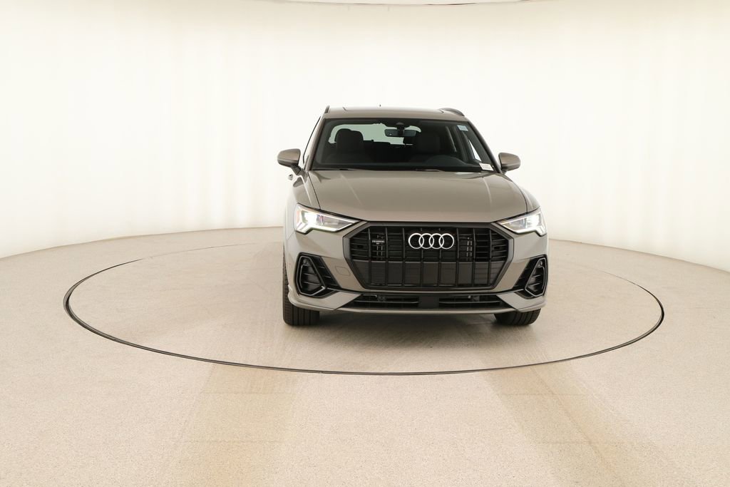 New 2025 Audi Q3 2.0T Premium image 11