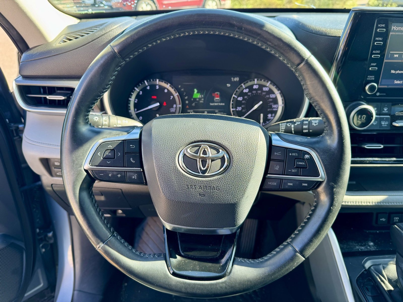 Used 2020 Toyota Highlander XLE image 20