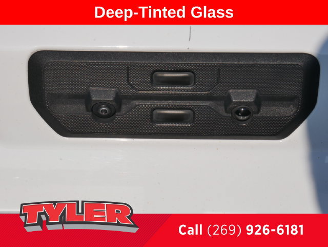 Used 2025 GMC Sierra 1500 SLT AWD/4WD image 17