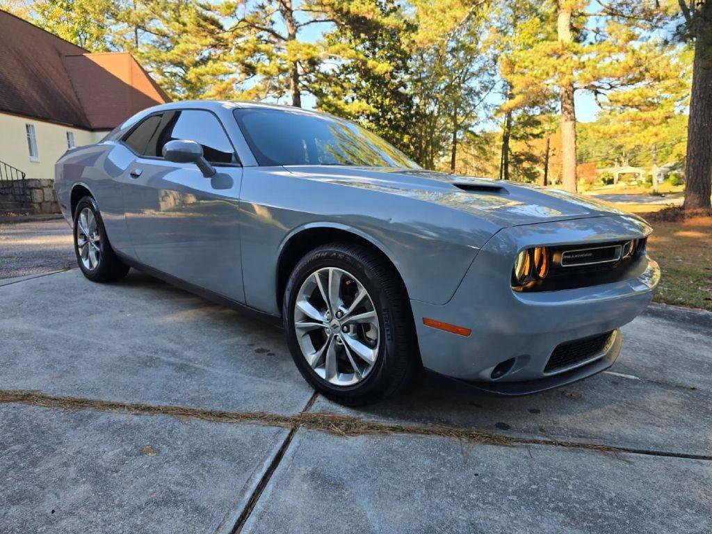 Used 2021 Dodge Challenger SXT AWD/4WD image 5